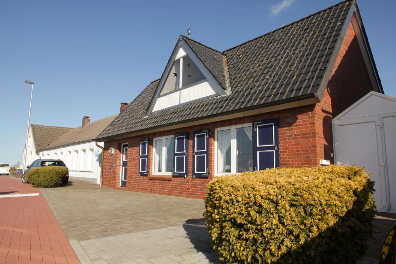 Hauszeit Kapitaenshaus Friedrichsschleuse * Carolinensiel